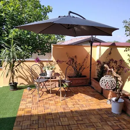 Sofia Bed & Breakfast Fara Novarese