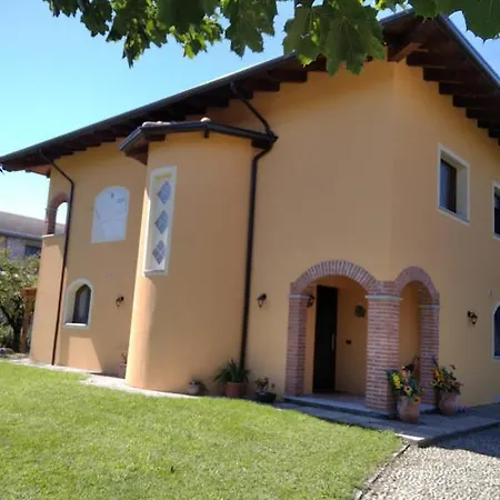 Nocleg ze śniadaniem Sofia Fara Novarese